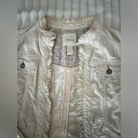 Cream Corduroy Jacket by Gidra - Picture 3 of 10